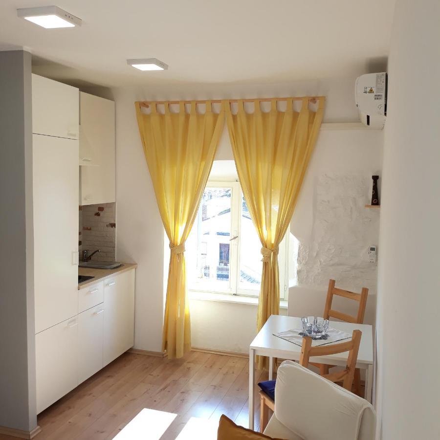 Studio Apartman "Nicole" Pula Exteriér fotografie